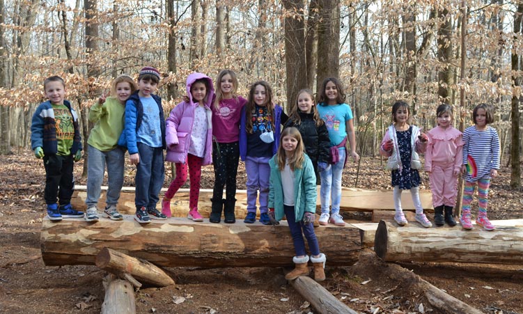 CJDS students outdoors